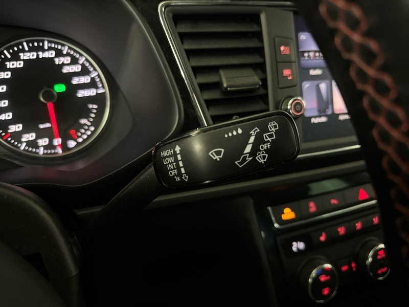 SEAT Leon ST vaihtoauto