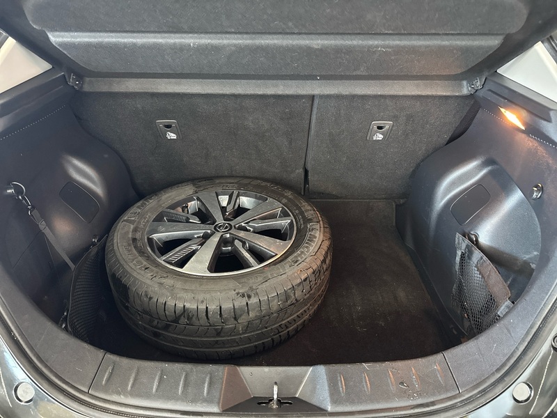 Nissan Leaf vaihtoauto