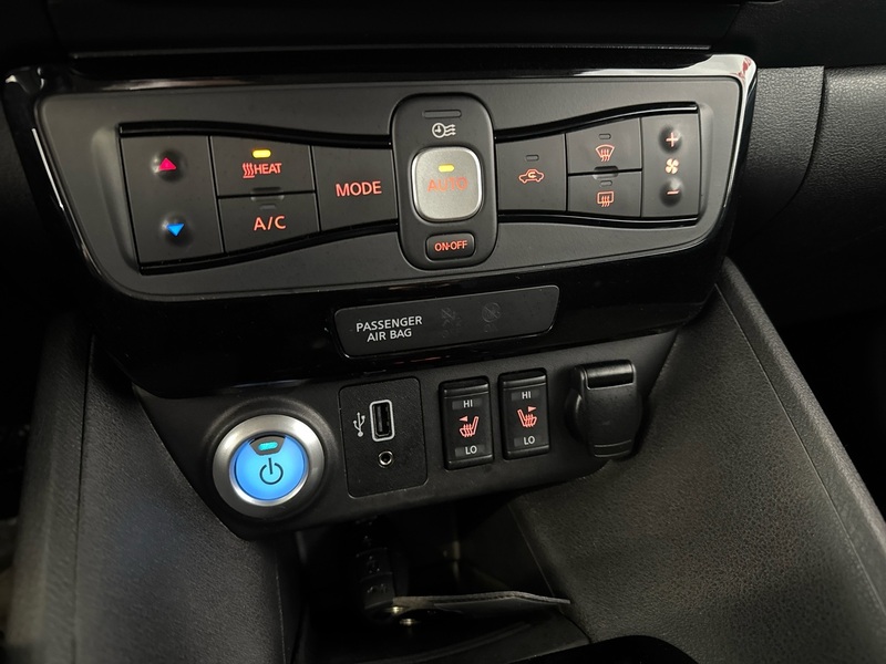 Nissan Leaf vaihtoauto