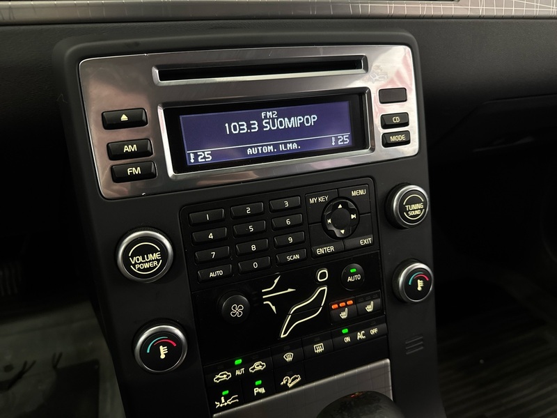 Volvo XC70 vaihtoauto