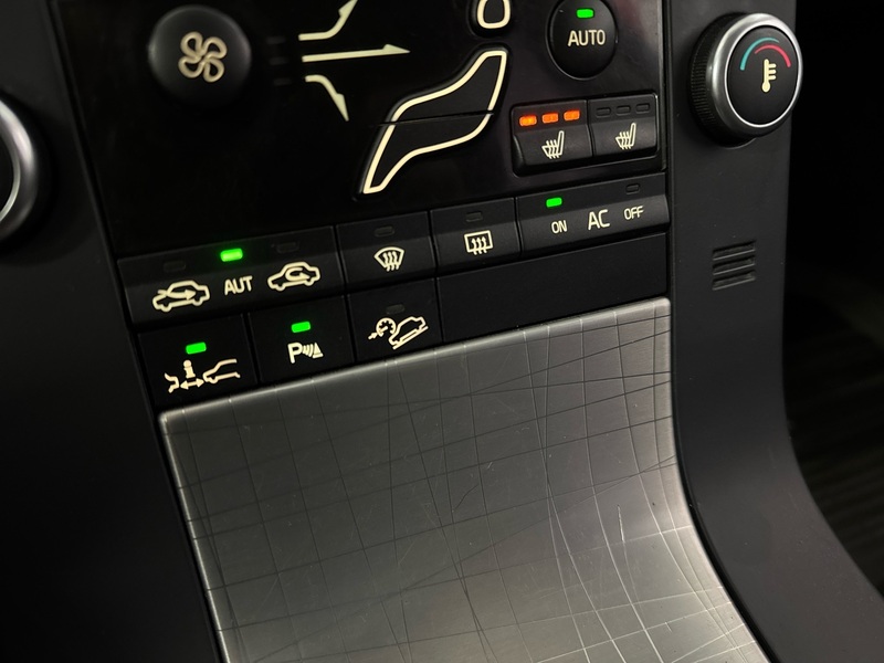 Volvo XC70 vaihtoauto