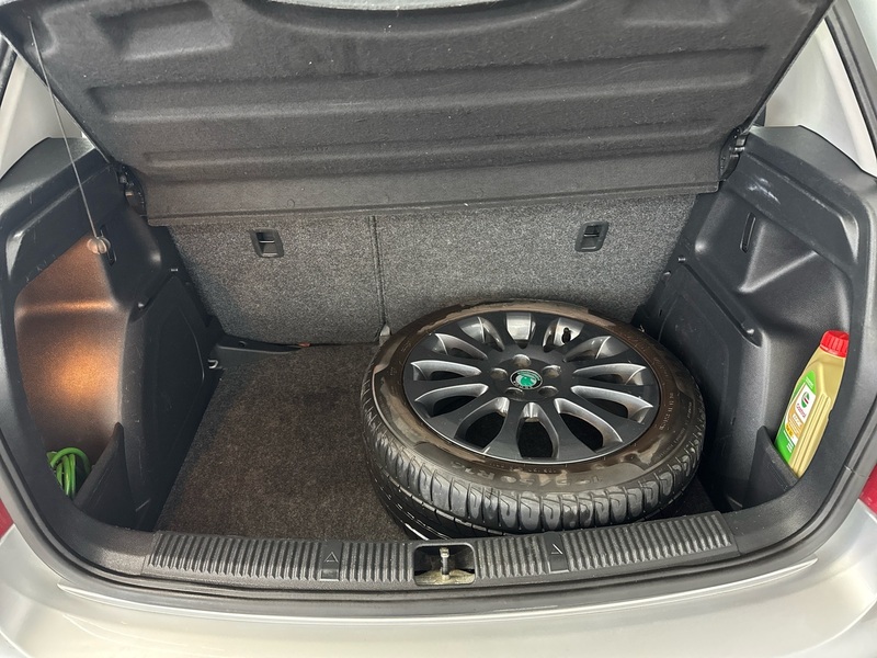 Skoda Fabia vaihtoauto