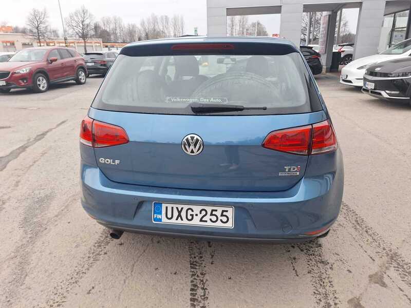 Volkswagen Golf vaihtoauto