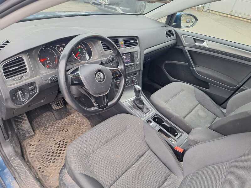 Volkswagen Golf vaihtoauto