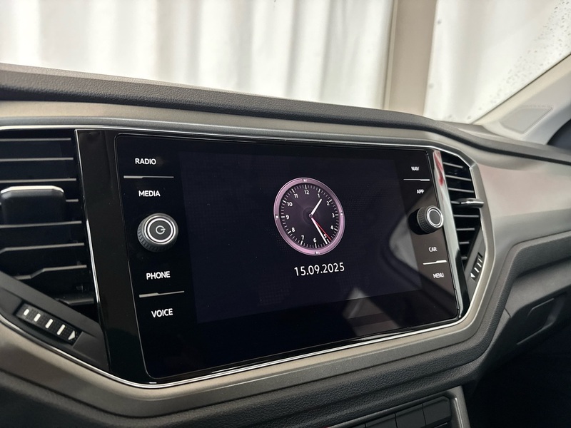 Volkswagen T-Roc vaihtoauto