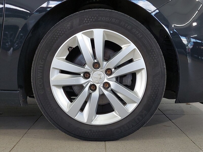 Peugeot 308 vaihtoauto