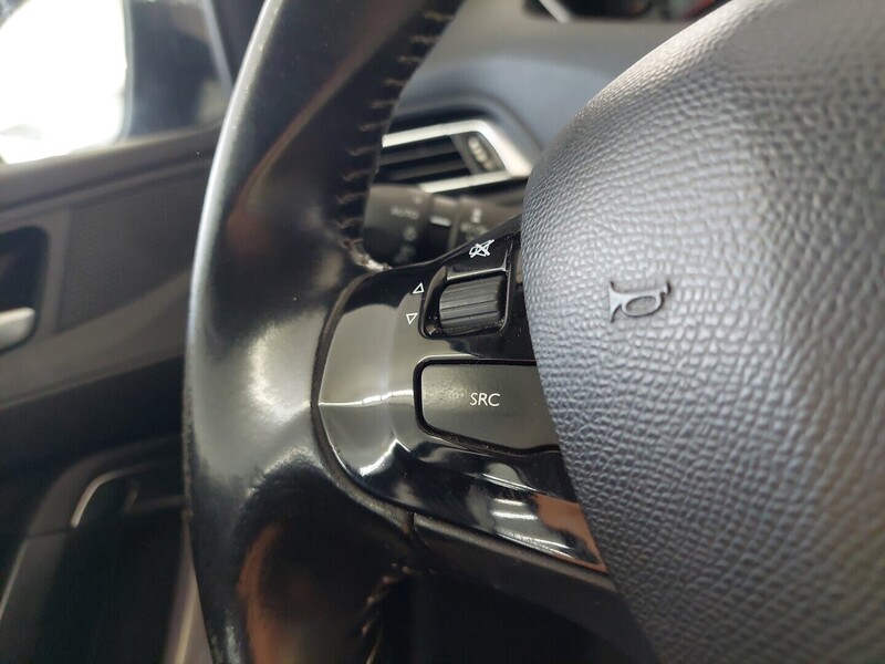 Peugeot 308 vaihtoauto