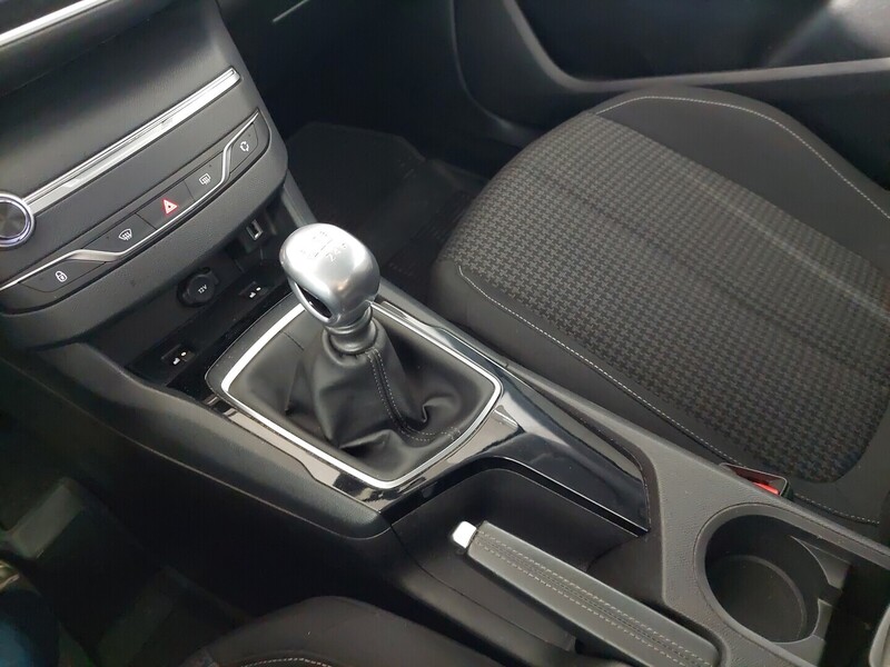 Peugeot 308 vaihtoauto