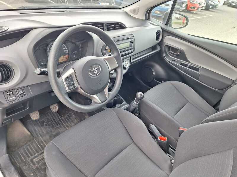 Toyota Yaris vaihtoauto