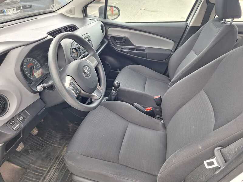 Toyota Yaris vaihtoauto