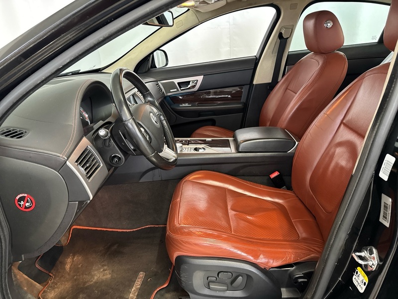 Jaguar XF vaihtoauto