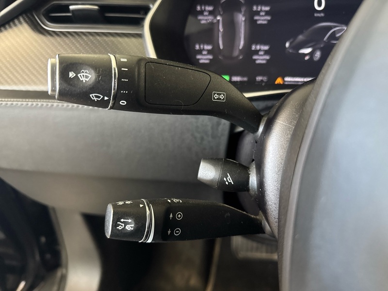 Tesla Model S vaihtoauto