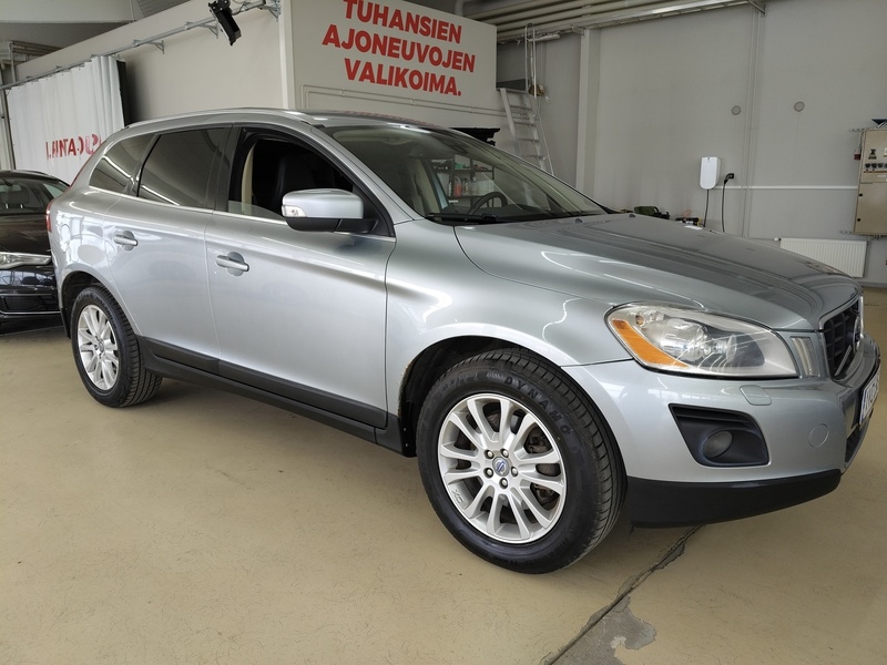 Volvo XC60 vaihtoauto