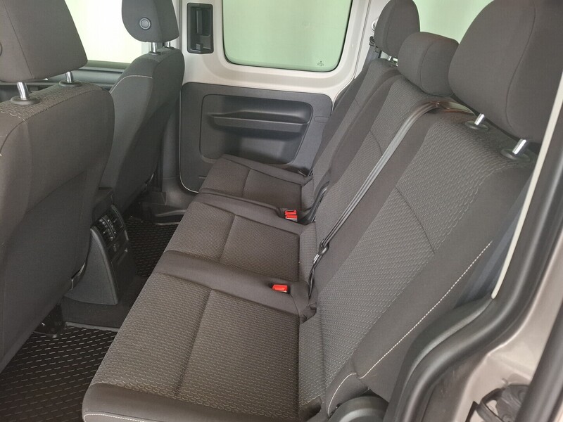 Volkswagen Caddy Maxi vaihtoauto