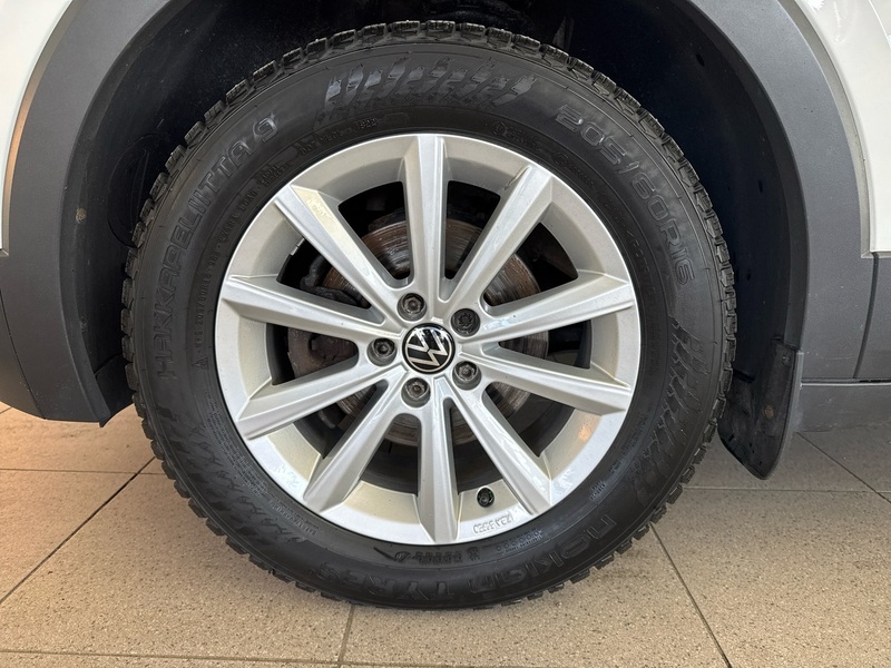 Volkswagen T-Cross vaihtoauto