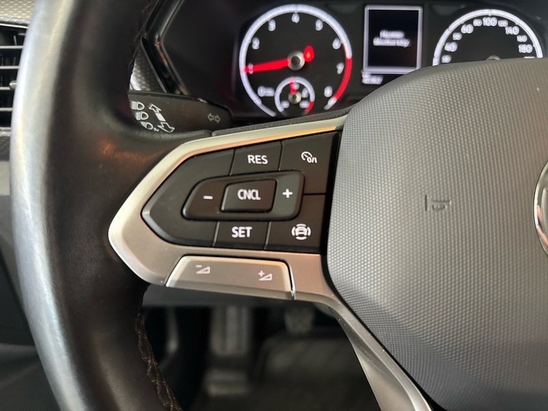 Volkswagen T-Cross vaihtoauto