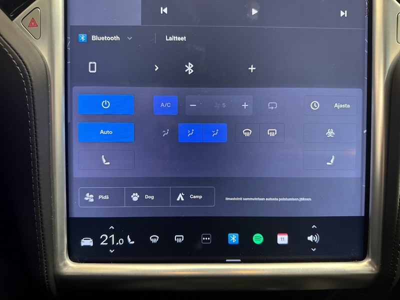 Tesla Model S vaihtoauto