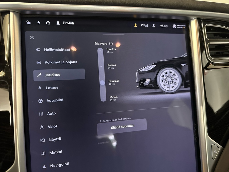 Tesla Model S vaihtoauto