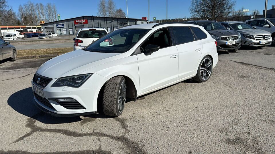 SEAT Leon ST vaihtoauto