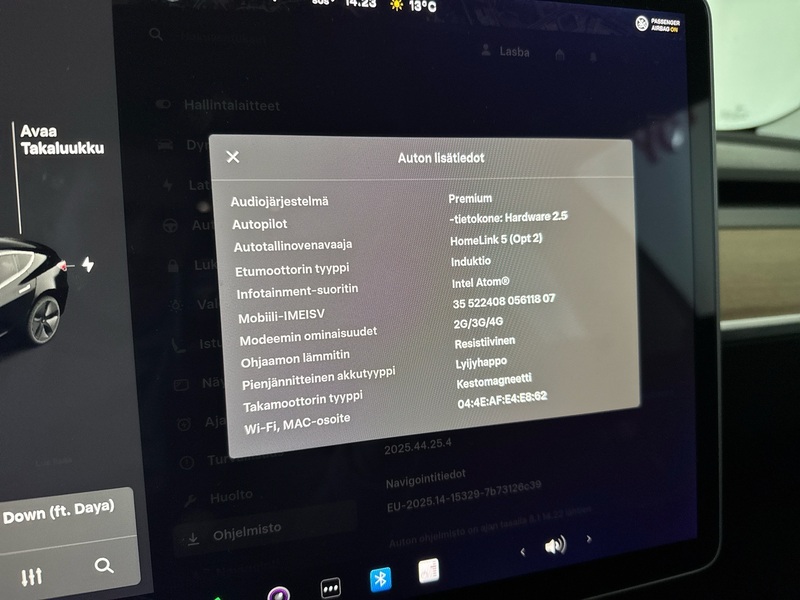 Tesla Model 3 vaihtoauto
