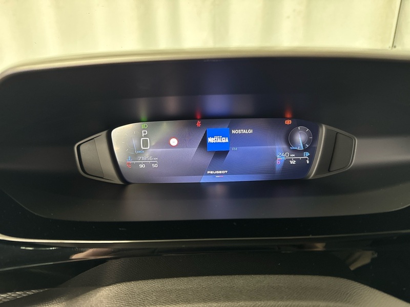 Peugeot 308 vaihtoauto