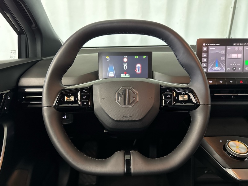MG MG4 vaihtoauto