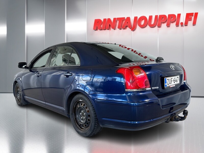 Toyota Avensis vaihtoauto