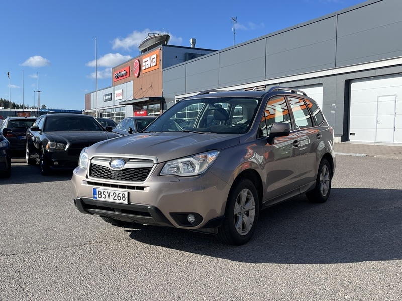 Subaru Forester vaihtoauto