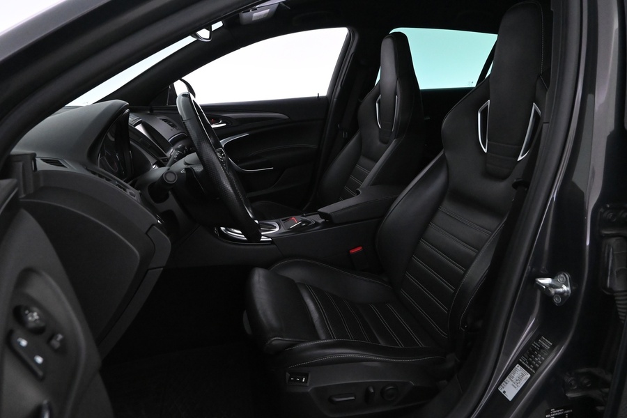 Opel Insignia vaihtoauto