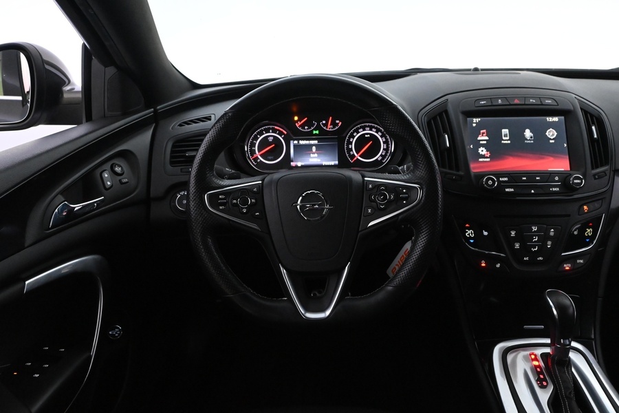 Opel Insignia vaihtoauto