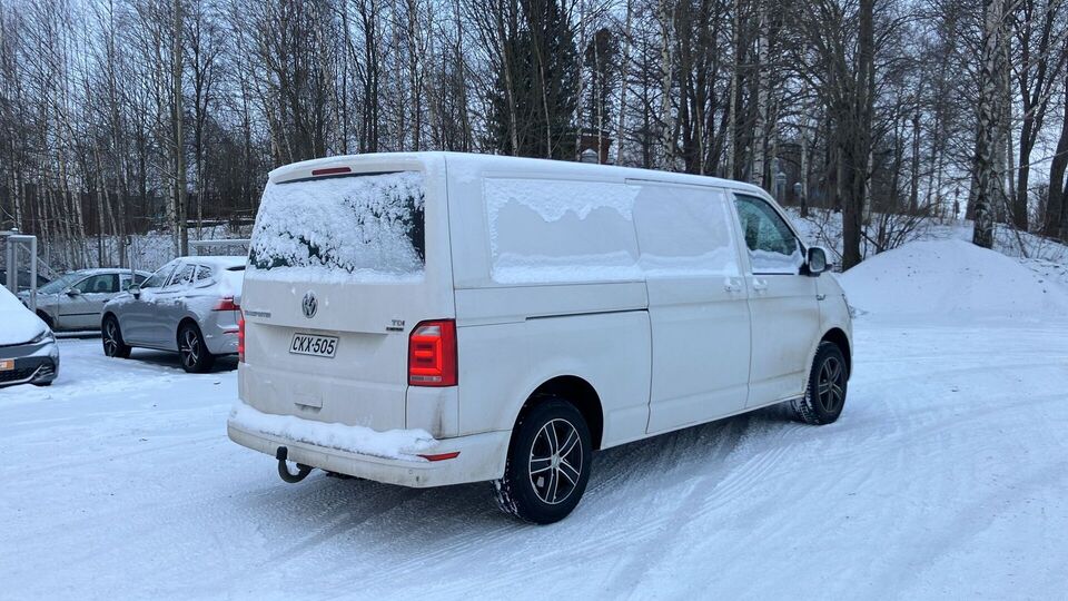 Volkswagen Transporter vaihtoauto