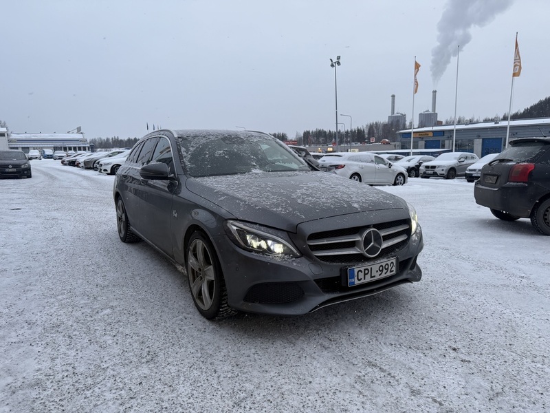 Mercedes-Benz C vaihtoauto