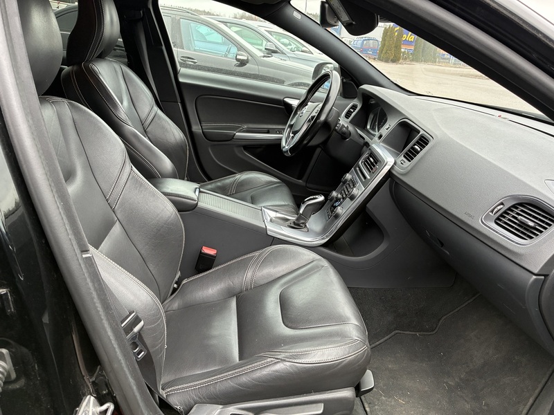 Volvo V60 vaihtoauto