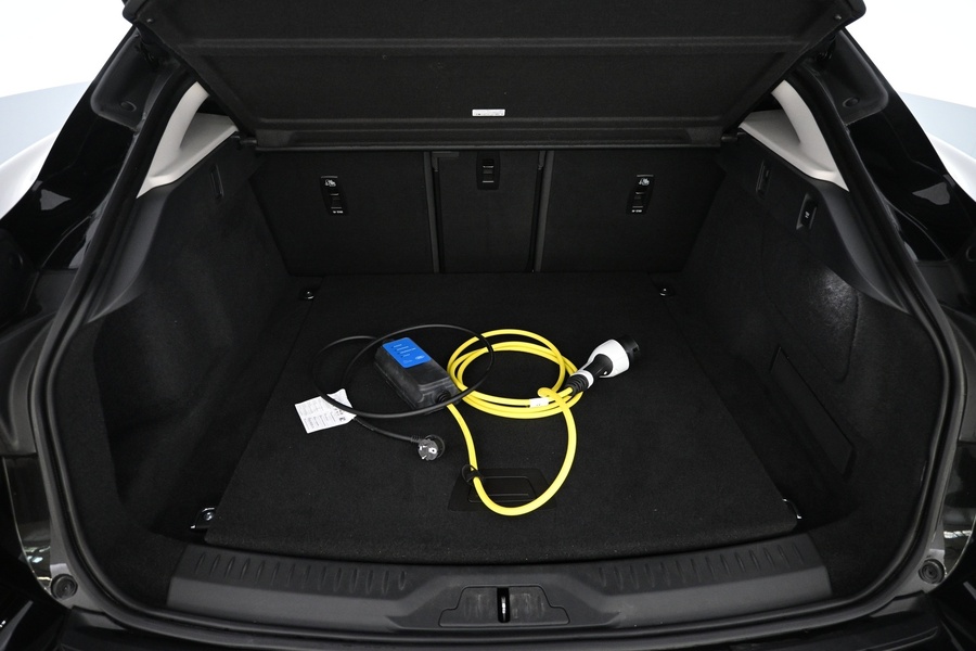 Jaguar I-PACE vaihtoauto