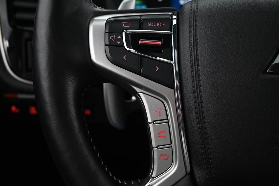Mitsubishi Outlander vaihtoauto