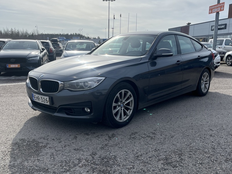 BMW 320 vaihtoauto