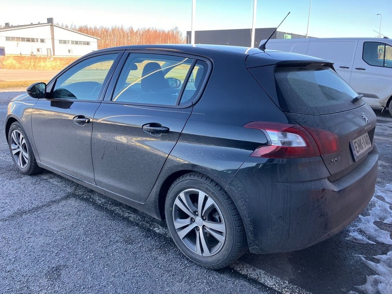 Peugeot 308 vaihtoauto