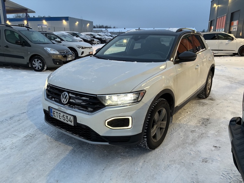 Volkswagen T-Roc vaihtoauto