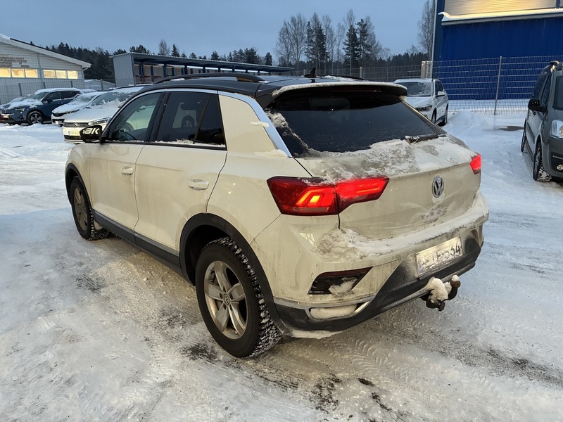 Volkswagen T-Roc vaihtoauto