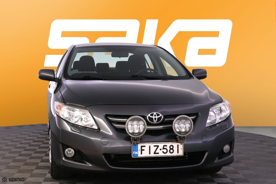 Toyota Corolla vaihtoauto