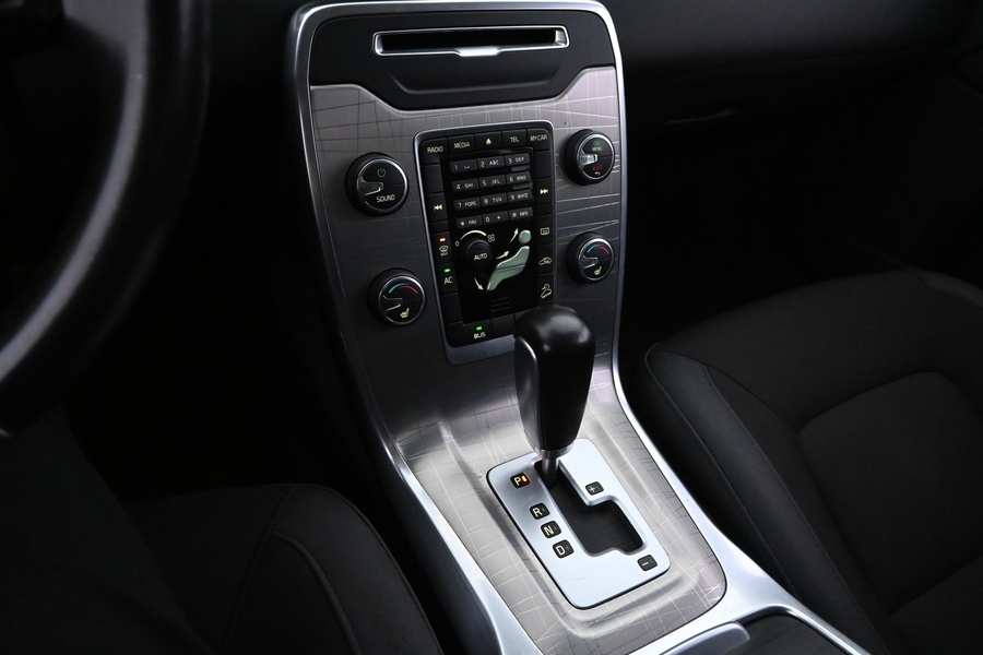 Volvo XC70 vaihtoauto