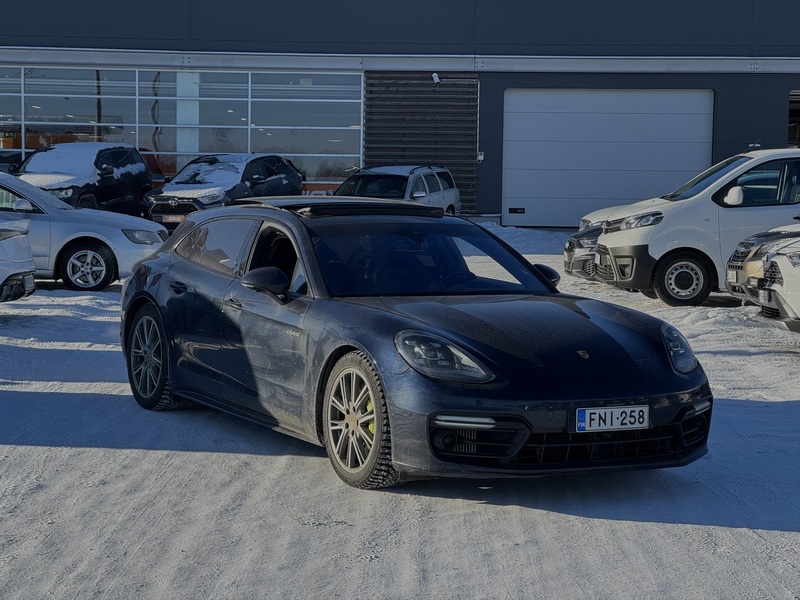 Porsche Panamera vaihtoauto