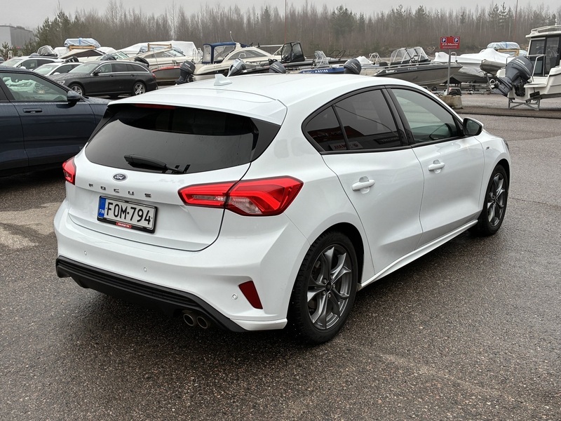 Ford Focus vaihtoauto