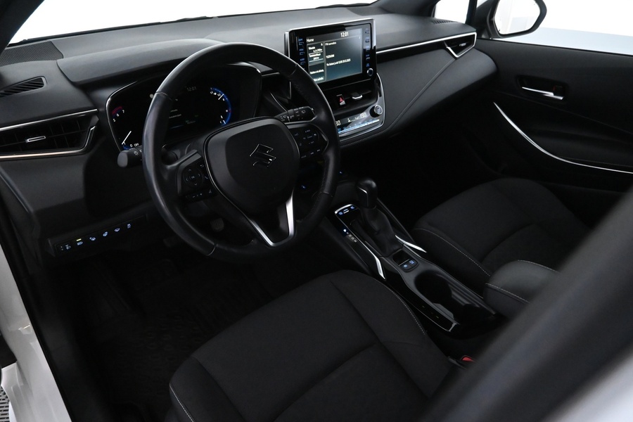 Suzuki Swace vaihtoauto