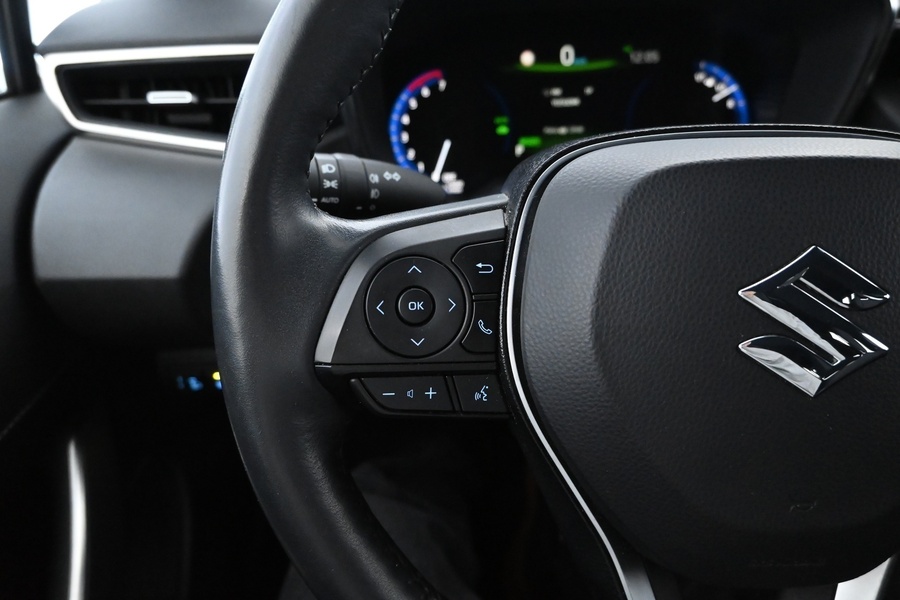 Suzuki Swace vaihtoauto