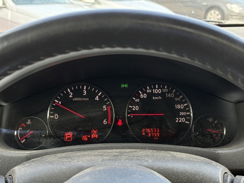 Nissan Pathfinder vaihtoauto