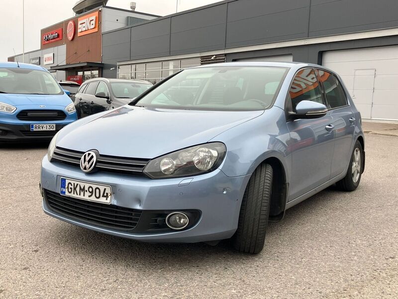 Volkswagen Golf vaihtoauto