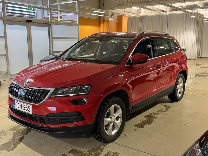 Skoda Karoq vaihtoauto