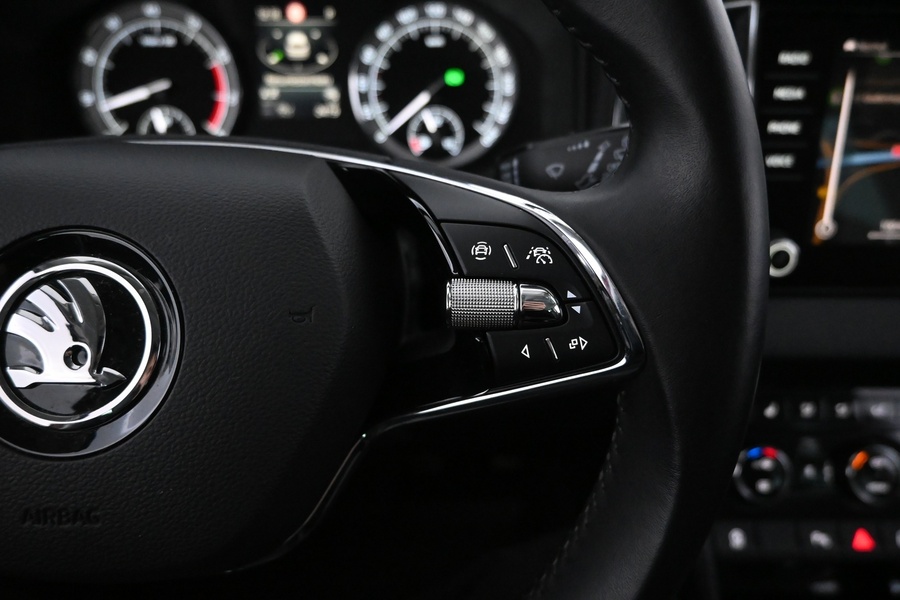 Skoda Karoq vaihtoauto