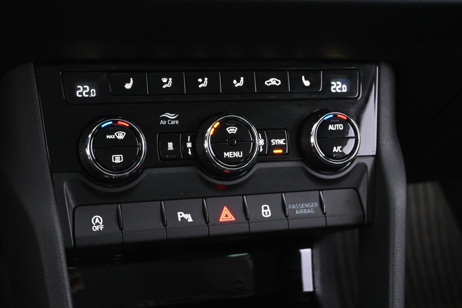 Skoda Karoq vaihtoauto